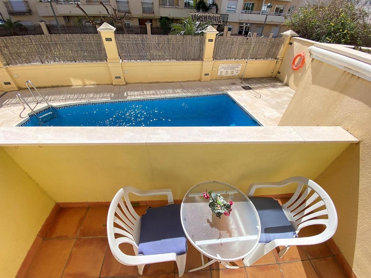 Triton Apartments Casasol Nerja Exteriör bild