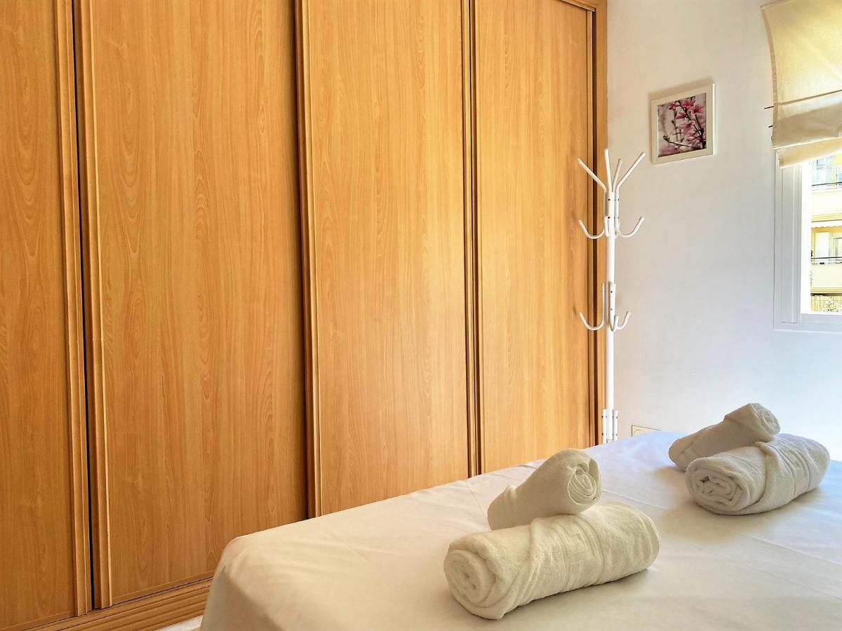 Triton Apartments Casasol Nerja Exteriör bild