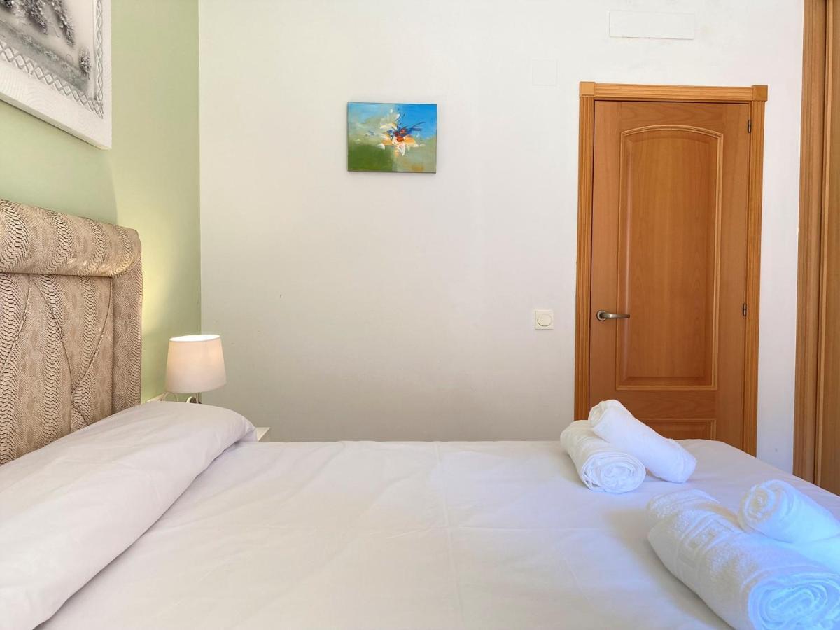 Triton Apartments Casasol Nerja Exteriör bild