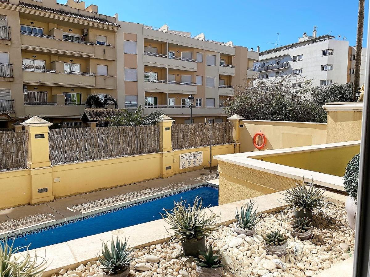 Triton Apartments Casasol Nerja Exteriör bild