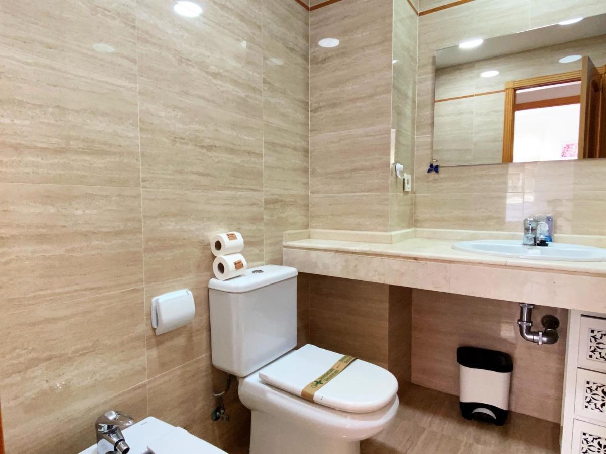 Triton Apartments Casasol Nerja Exteriör bild